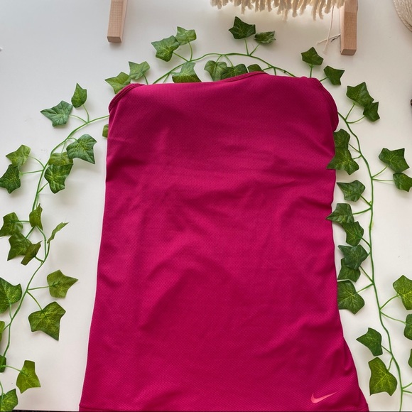 **SOLD***Nike Dri-Fit Racerback Workout Tank - Picture 5 of 6